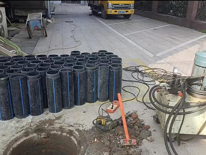 黟县PE置换管厂家 DN315置换管 非开挖管短管置换